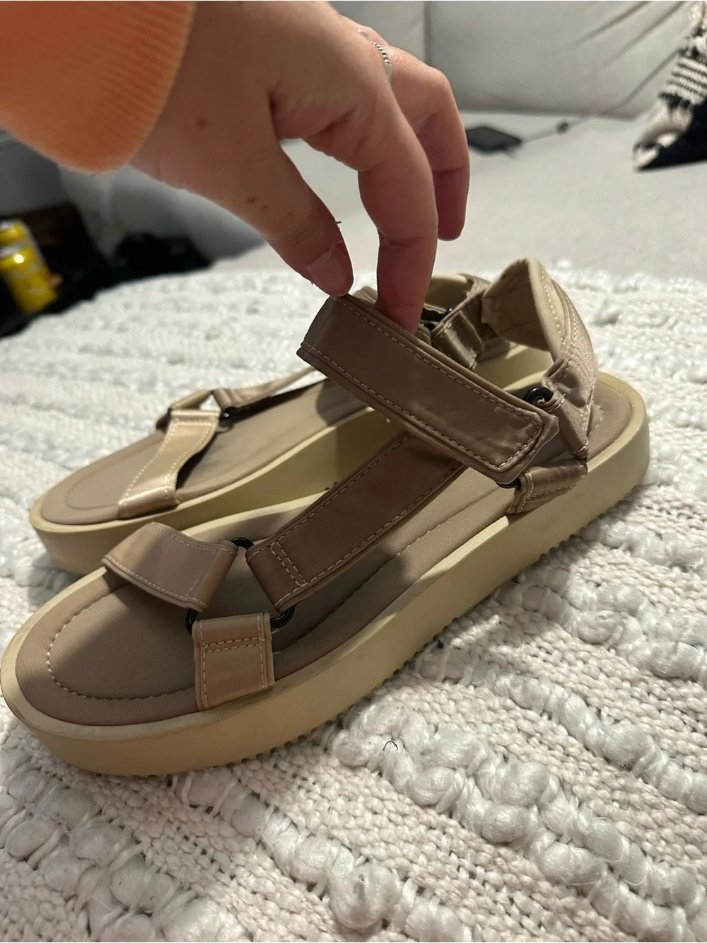 Zara Beige/Tan Strappy Sport Sandals - Picture 3 of 4